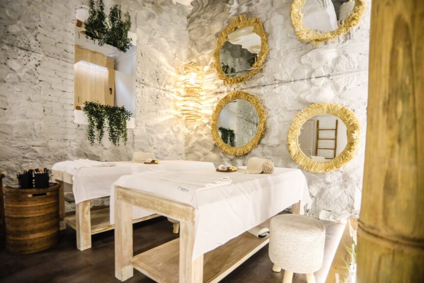 SPA ritualas dviems su sukūrine vonia – poilsis ir romantika poroms