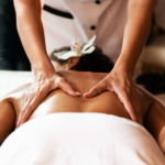 Autorinis meistrės Nidhi masažas TOLIMIEJI RYTAI